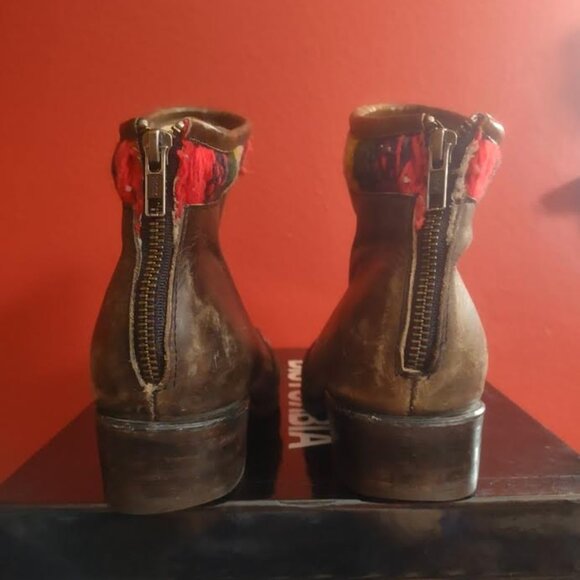 FREEBIRD | Booties | Size 7 - Picture 4 of 6